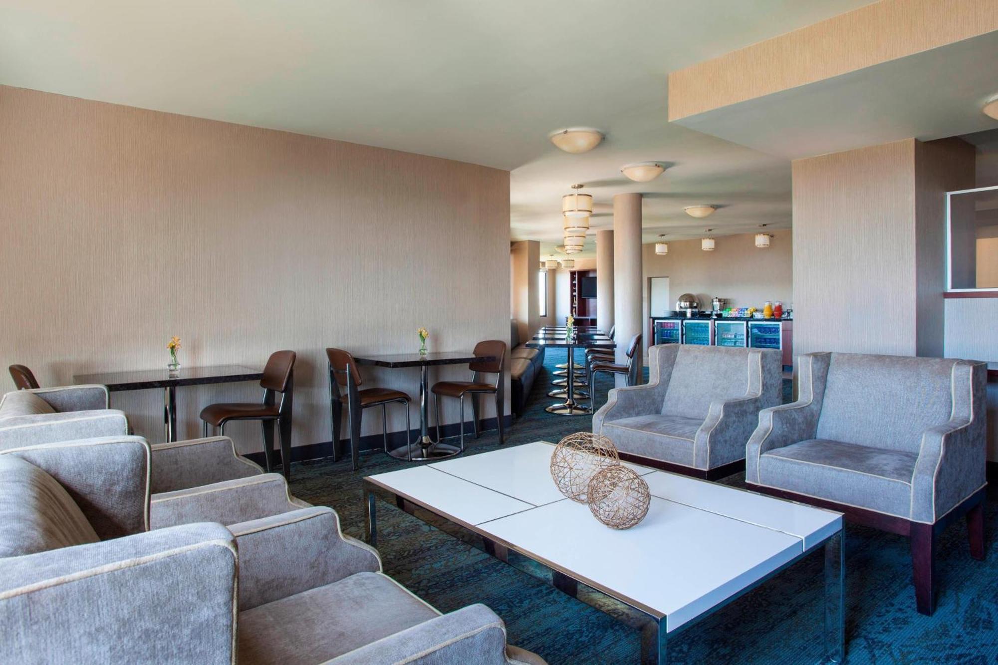 Sheraton Suites Philadelphia Airport Extérieur photo