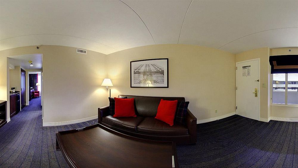Sheraton Suites Philadelphia Airport Extérieur photo