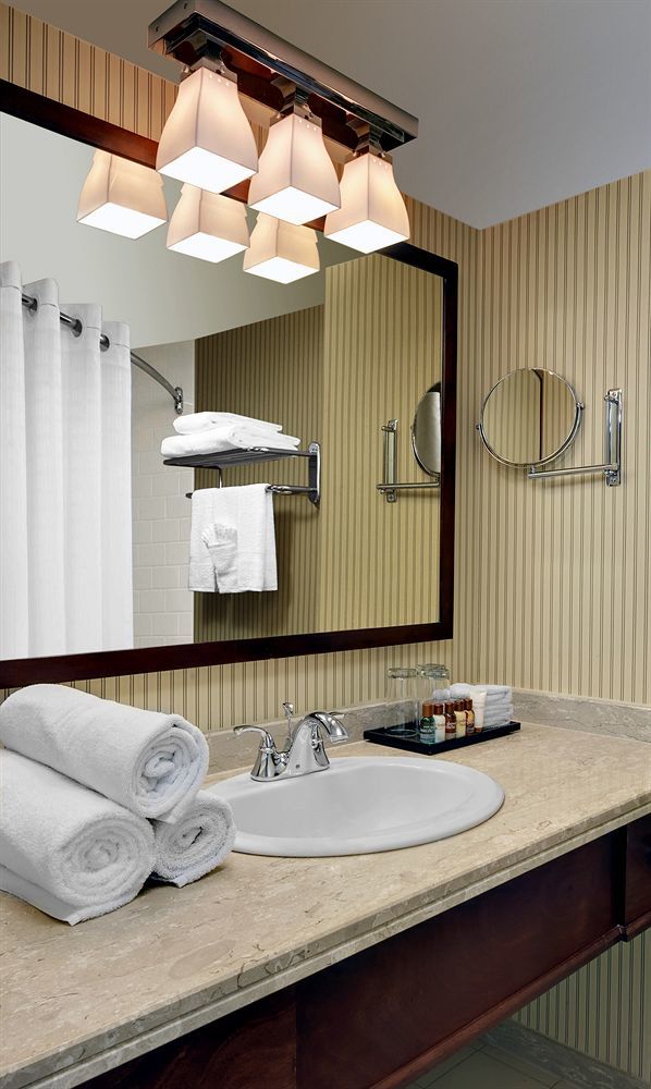 Sheraton Suites Philadelphia Airport Extérieur photo